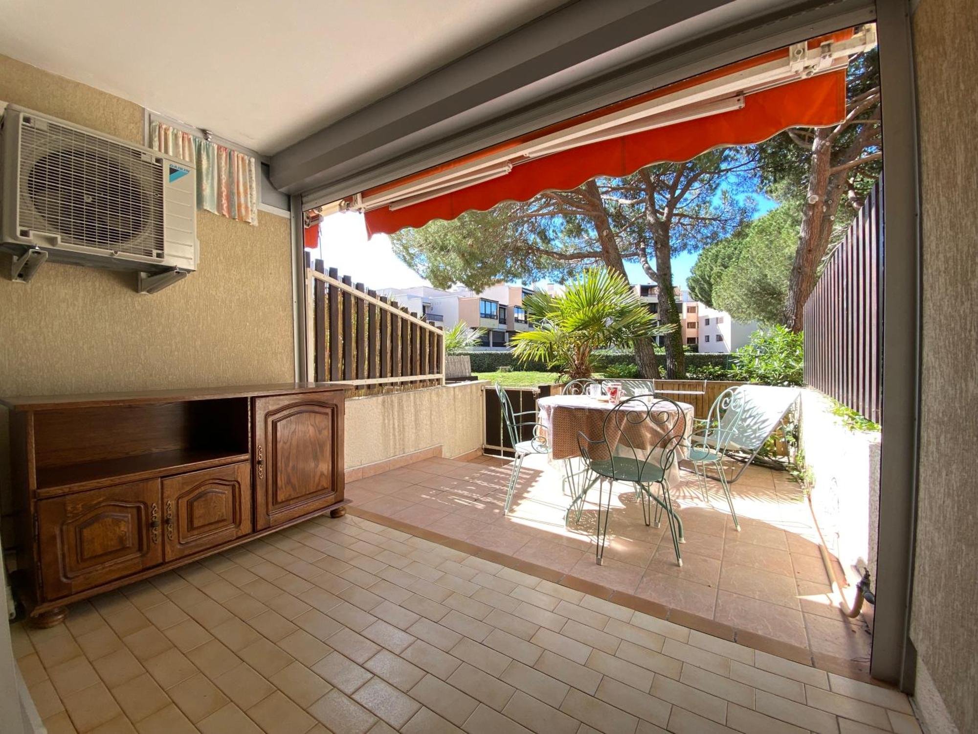 Sol-Y-Days Los Amigos, Studio 4 Couchages En Rez-De-Jardin, Avec Grande Terrasse Et Parking, A 250M De La Plage Le Grau-du-Roi Bagian luar foto